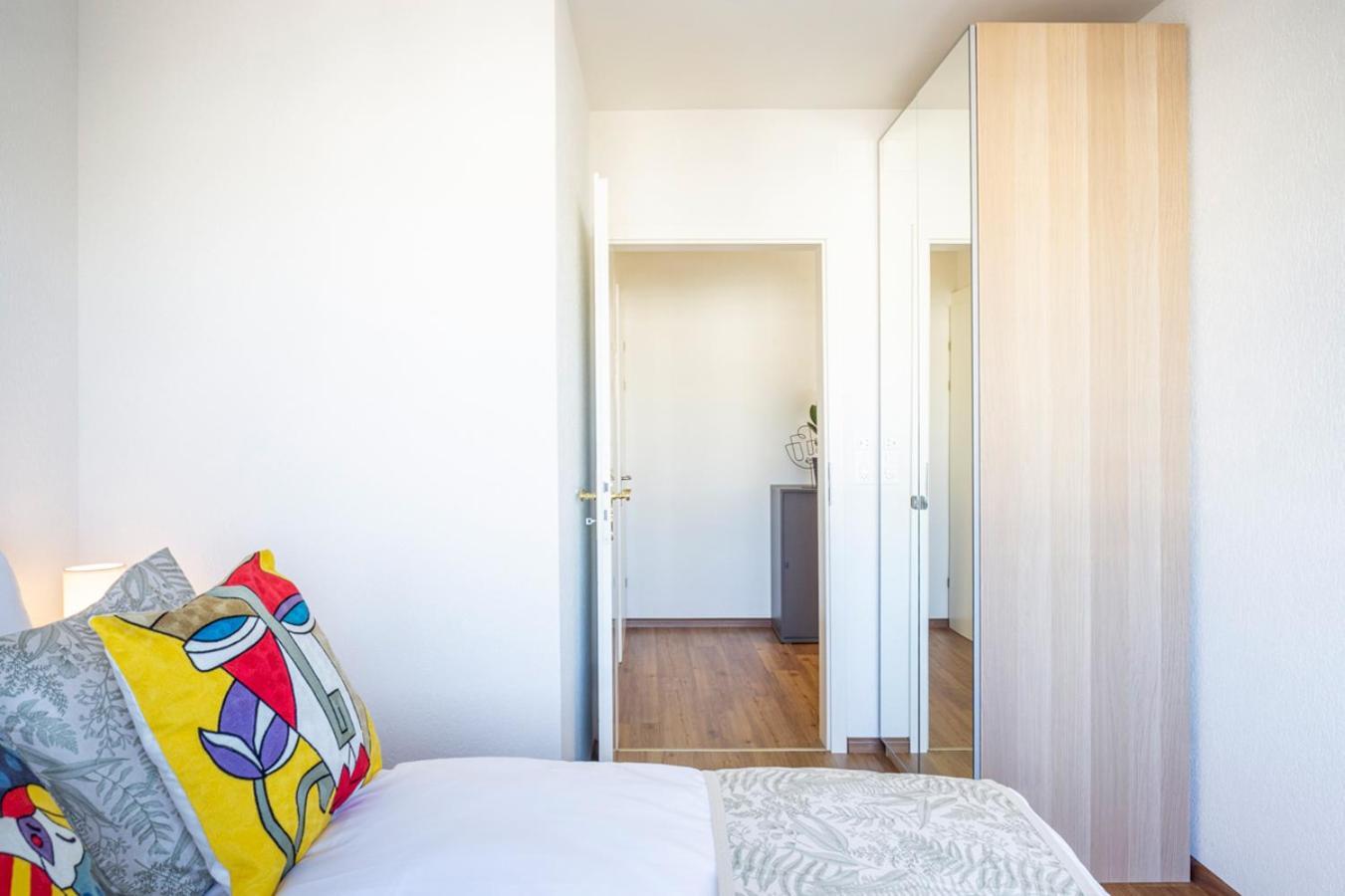 Apartamento Special Picco Picasso Basel, Bahnhof Grossbasel 10-star Basileia